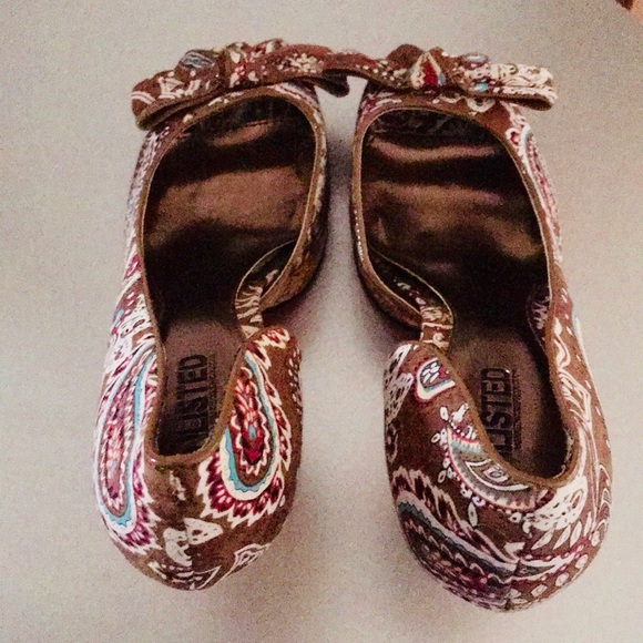 Kenneth Cole Unlisted Peep Toe Red Sole Heels sz10 - Picture 5 of 7